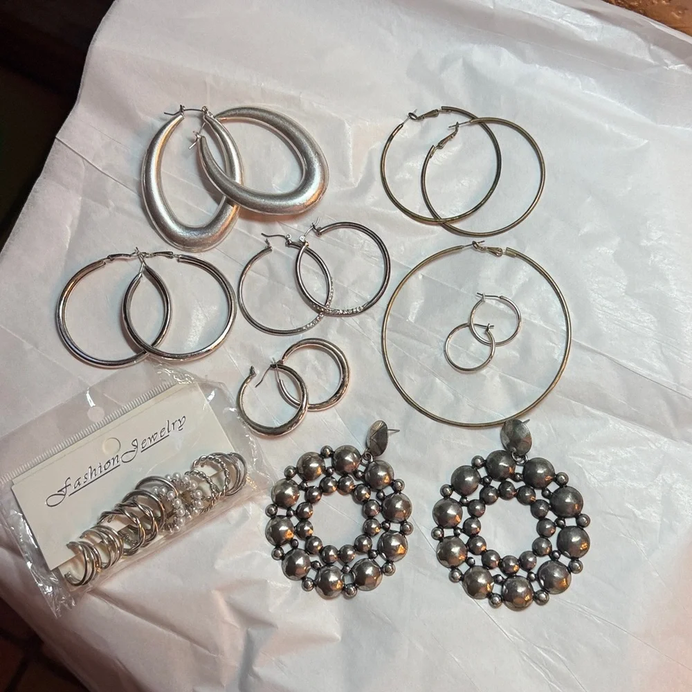Lot of silver earring
